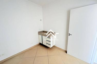 Sal&atilde;o Comercial para alugar - 80m&sup2; - Jardim Paulista
