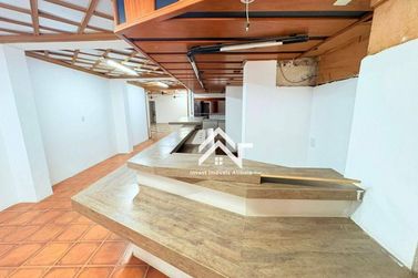 Sal&atilde;o Comercial para alugar - 255m&sup2; - Centro