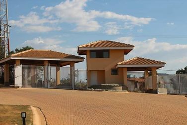 Terreno &agrave; venda - 1229m&sup2; - jardim claudia