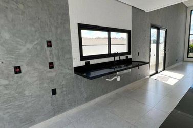 Casa &agrave; venda - 200m&sup2; - Loteamento Residencial Dolce Vita