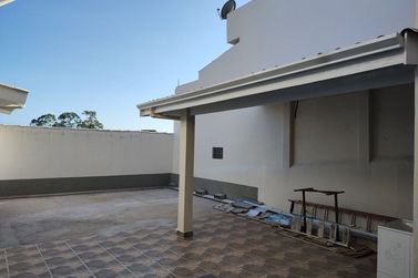 Casa &agrave; venda - 280m&sup2; - Jardim Imperial