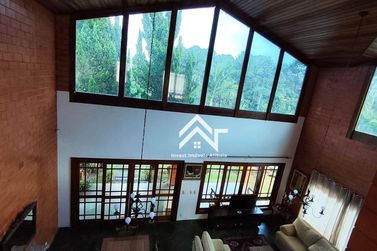 Casa &agrave; venda - 390m&sup2; - Condominio Palavra da Vida