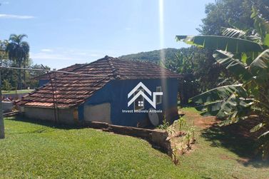 Ch&aacute;cara &agrave; venda - 2170m&sup2; - Vit&oacute;ria R&eacute;gia
