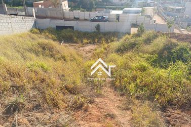Terreno &agrave; venda - 778m&sup2; - Jardim Centen&aacute;rio
