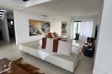 Casa &agrave; venda - 604m&sup2; - Condom&iacute;nio Shambala II