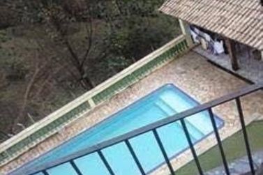 Casa &agrave; venda - 350m&sup2; - Nova Sui&ccedil;a