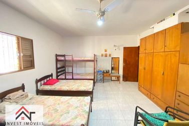 Ch&aacute;cara &agrave; venda - 1880m&sup2; - Jardim Est&acirc;ncia Brasil