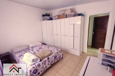 Ch&aacute;cara &agrave; venda - 750m&sup2; - Vila Santa Helena