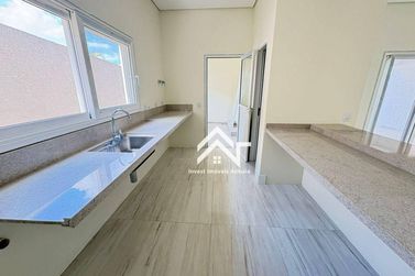 Casa &agrave; venda - 290m&sup2; - Jardim do Lago
