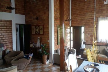 Casa &agrave; venda - 380m&sup2; - Condom&iacute;nio Alpes D' Ouro