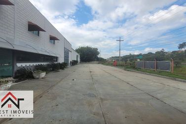 Sal&atilde;o Comercial para alugar - 1600m&sup2; - Guaxinduva