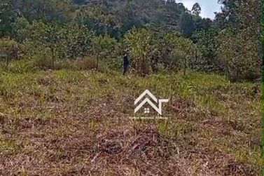 Terreno &agrave; venda - 3517m&sup2; - Rio Abaixo