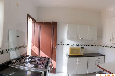 Casa &agrave; venda - 219m&sup2; - Jardim dos Pinheiros
