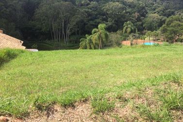 Terreno &agrave; venda - 600m&sup2; - PORT&Atilde;O
