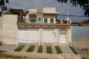 Casa &agrave; venda - 250m&sup2; - Retiro das Fontes