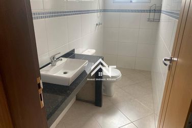 Casa para alugar - 180m&sup2; - Jardim Paulista