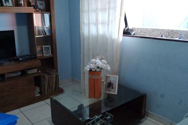 Casa &agrave; venda - TANQUE