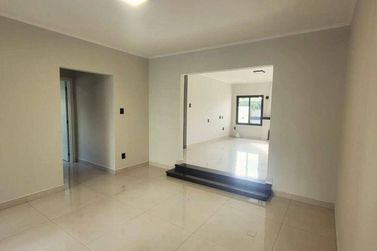Casa &agrave; venda - 342m&sup2; - Nova Gard&ecirc;nia