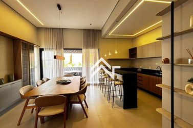 Casa &agrave; venda - 198m&sup2; - Vila Santista