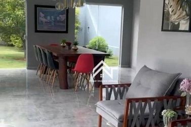 Casa &agrave; venda - 750m&sup2; - Condominio Porto Atibaia
