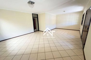 Casa para alugar - 160m&sup2; - Jardim Maristela