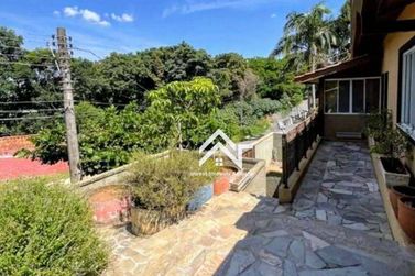Casa para alugar - 275m&sup2; - Cidade Sat&eacute;lite