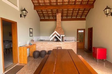 Casa para alugar - 250m&sup2; - Vila Esperia ou Giglio