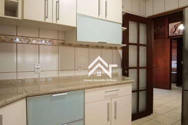 Casa &agrave; venda - 249m&sup2; - Jardim Colina do Sol