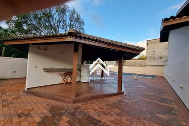Casa para alugar - 180m&sup2; - Jardim Siriema