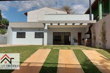 Casa &agrave; venda - 135m&sup2; - Port&atilde;o