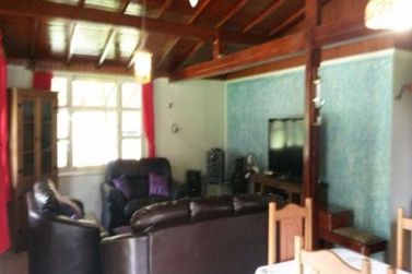Ch&aacute;cara &agrave; venda - 6000m&sup2; - Tanque