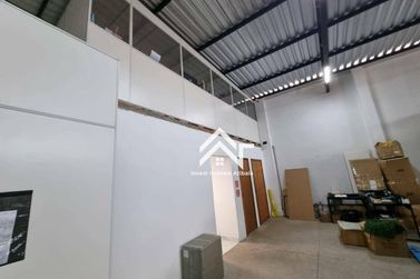 Sal&atilde;o Comercial &agrave; venda - 300m&sup2; - Jardim Imperial