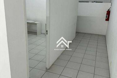 Sal&atilde;o Comercial para alugar - 150m&sup2; - Centro