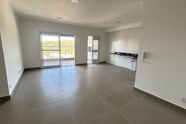 Apartamento &agrave; venda - 140m&sup2; - Nova Gard&ecirc;nia