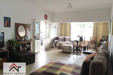 Casa &agrave; venda - 270m&sup2; - Centro