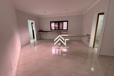 Casa &agrave; venda - 138m&sup2; - Parque Arco Iris