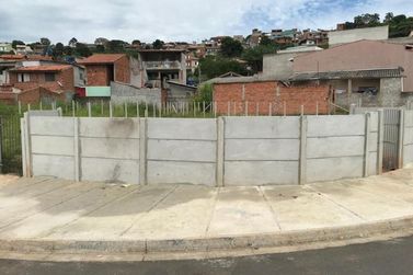 Terreno &agrave; venda - 125m&sup2; - Jd Imperial