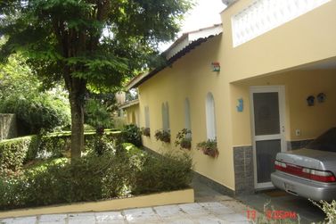 Casa &agrave; venda - 340m&sup2; - JD SANTO REIS