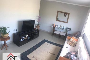 Casa &agrave; venda - 140m&sup2; - Jardim Jaragu&aacute;