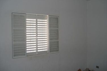 Casa para alugar - 70m&sup2; - JARDIM DAS CEREJEIRAS