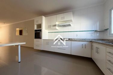 Casa para alugar - 170m&sup2; - Jardim dos Pinheiros