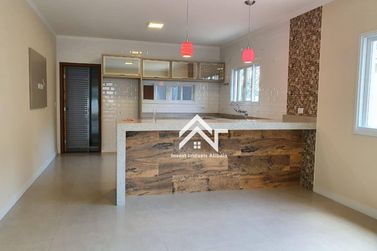 Casa &agrave; venda - 323m&sup2; - Condominio Porto Atibaia