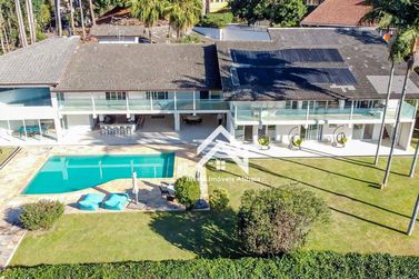 Casa &agrave; venda - 1100m&sup2; - Condominio Est&acirc;ncia Parque de Atibaia