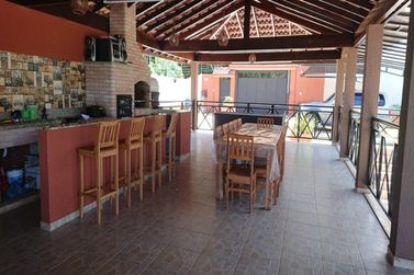 Ch&aacute;cara &agrave; venda - 600m&sup2; - VALE DOS PINHEIROS