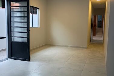 Casa &agrave; venda - 135m&sup2; - Alvin&oacute;polis