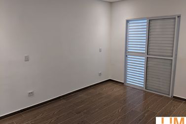 Casa &agrave; venda - 130m&sup2; - JARDIM MARISTELA