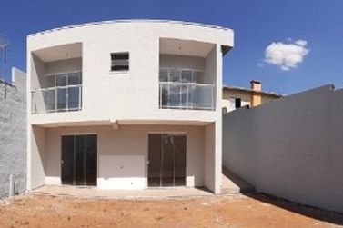 Casa &agrave; venda - 424m&sup2; - VILA ESPERIA OU GIGLIO
