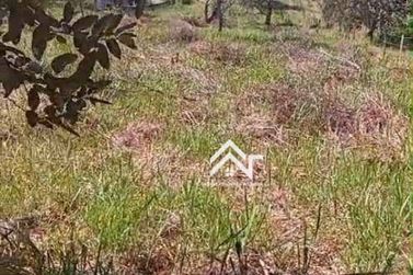 Terreno &agrave; venda - 3517m&sup2; - Rio Abaixo