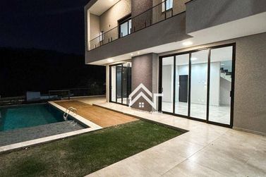 Casa &agrave; venda - 279m&sup2; - Quintas da Boa Vista