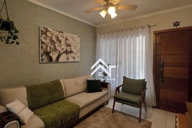 Casa &agrave; venda - 64m&sup2; - Jardim Colonial